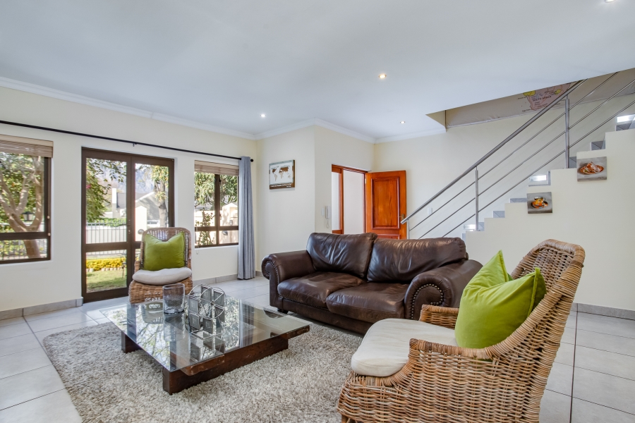 2 Bedroom Property for Sale in Franschhoek Western Cape